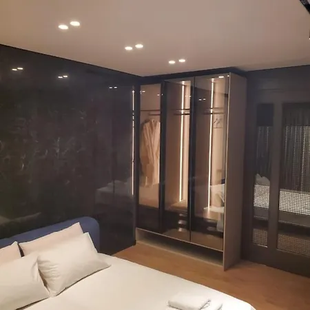 Steviola * Тирана