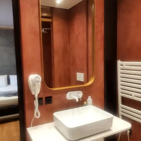 Steviola Апартаменты Тирана