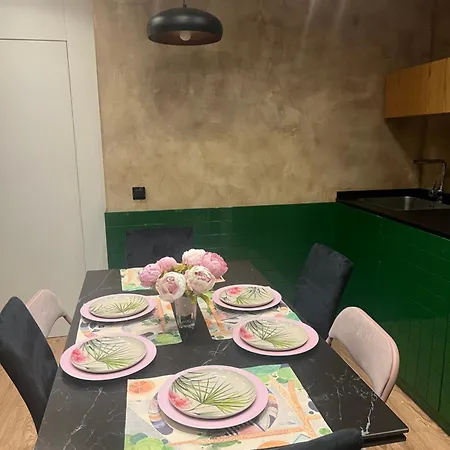 Steviola * Тирана